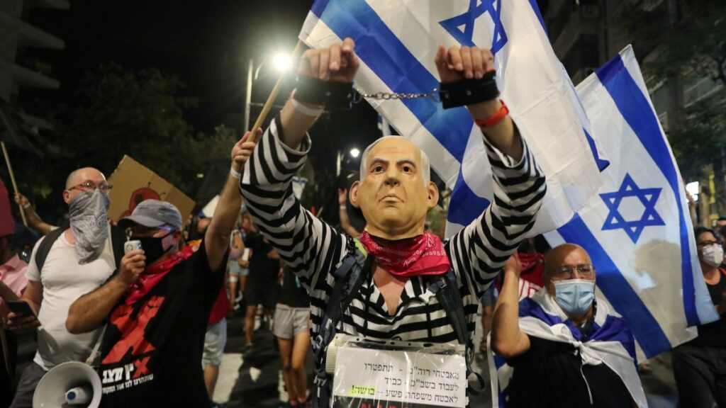 Thousands of Israelis gather for anti-Netanyahu rallies