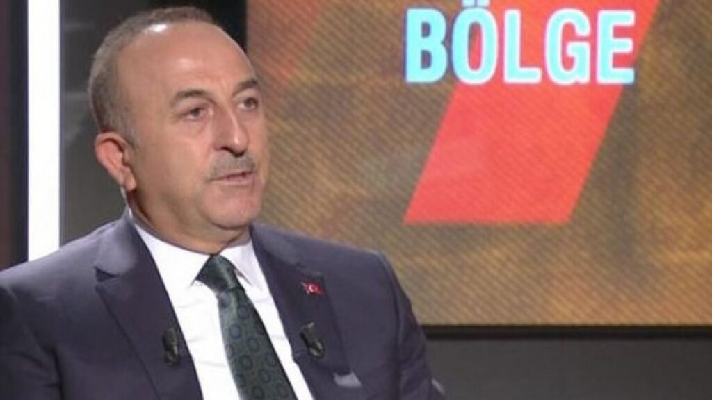 Turkish FM: Greece can turn this period into opportunity