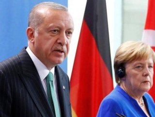 Turkish, German leaders speak over phone