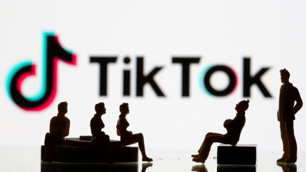 US extends TikTok sale deadline to December 4